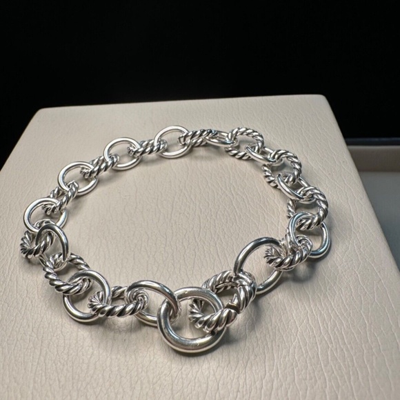 David Yurman Oval Link Bracelet - Picture 3 of 6